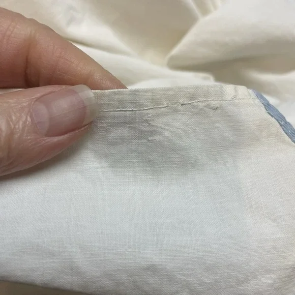 Vtg MCM Bird Applique Coverlet Sheet Full Double White Blue Cotton Scallop Hem - Picture 15 of 16